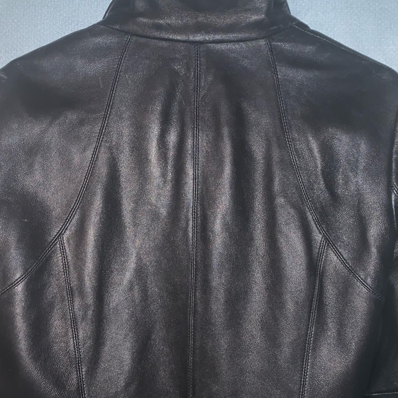 Women’s black leather jacket - Picture 8 of 13